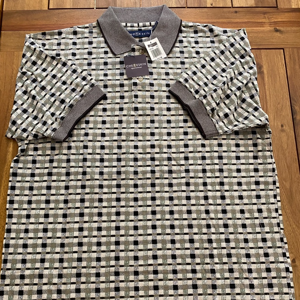 Men’s Short Sleeve Polo Style Shirt